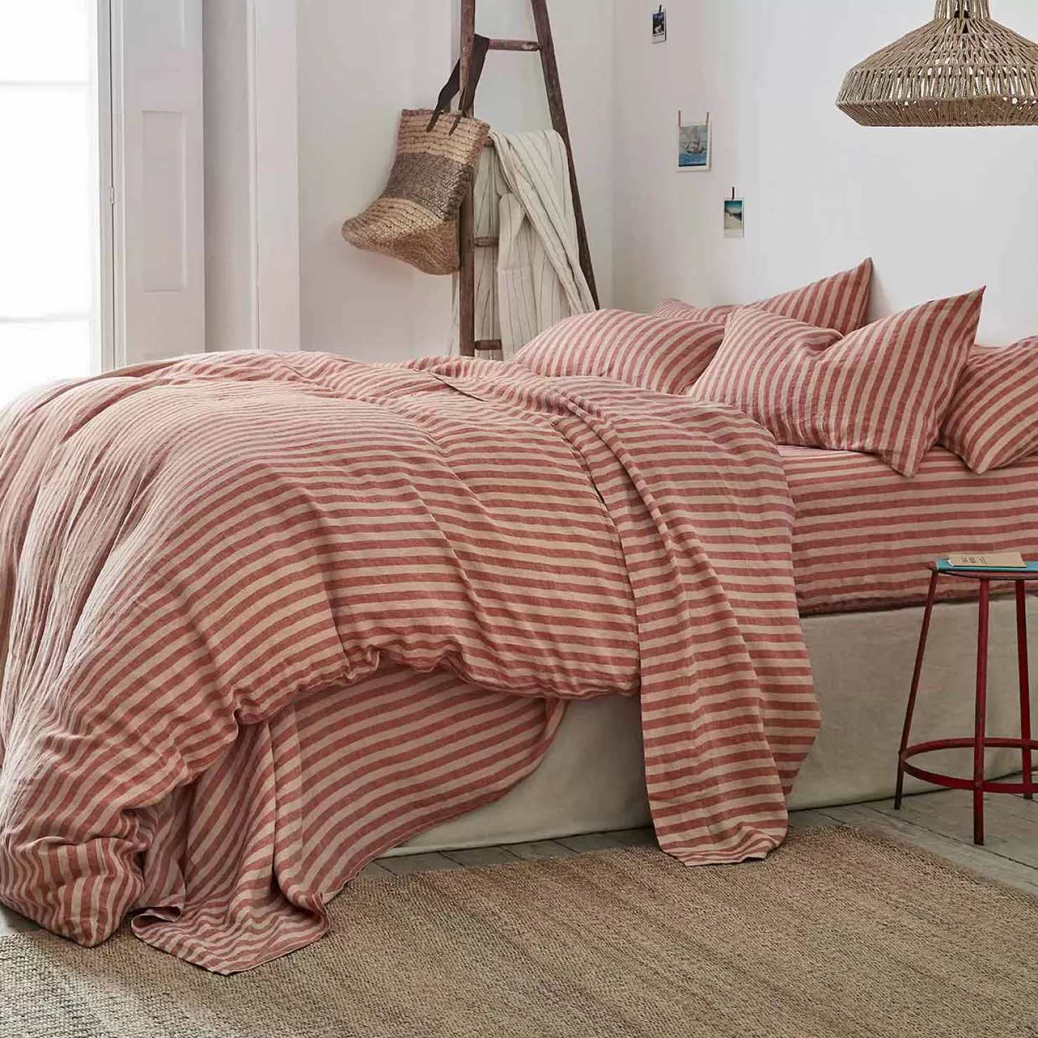 Piglet in Bed Linen Blend Duvet Cover